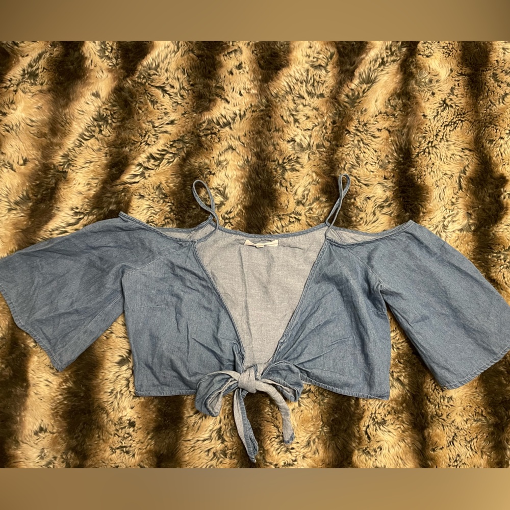 Medium crop top